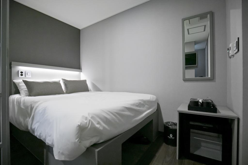 Philstay Myeongdong Station 2*