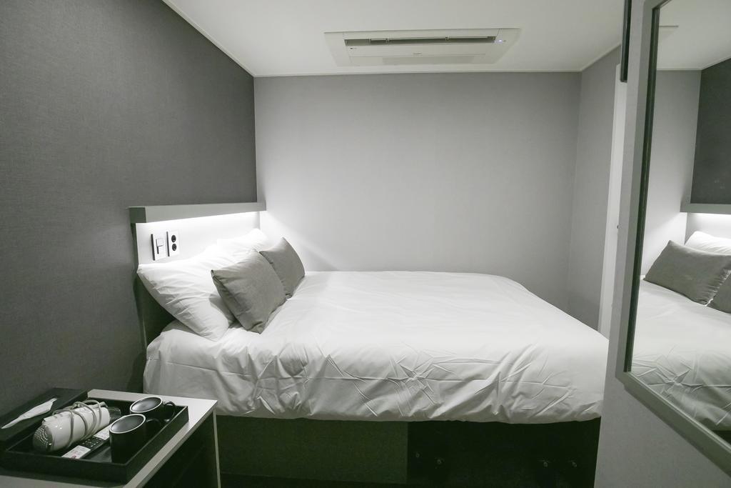 Philstay Myeongdong Station Maison d'hôtes 2*
