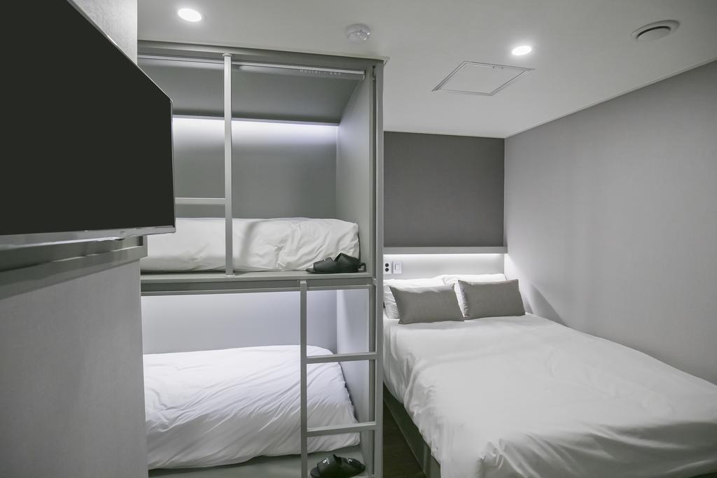 Philstay Myeongdong Station 2* Seul
